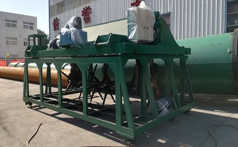 整槽式翻堆機 整槽式翻堆機