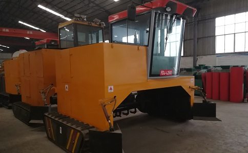 履帶式翻拋機 履帶式翻拋機